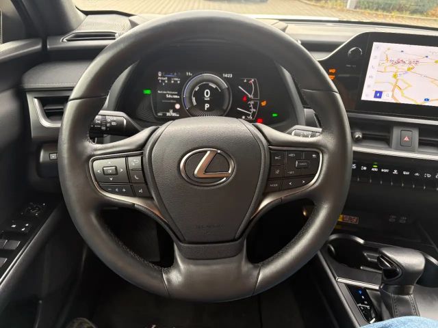 Lexus UX 250h Style Edition