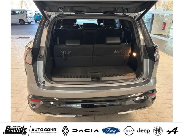 Renault Espace E-Tech Hybrid Techno