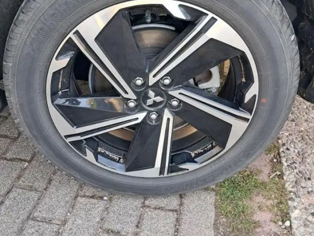 Mitsubishi Eclipse Cross 4WD PHEV