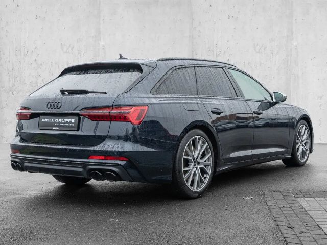 Audi S6 Avant