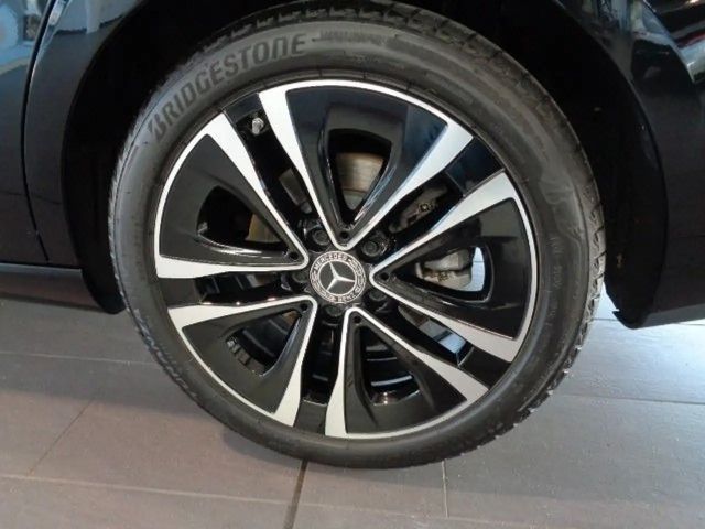 Mercedes-Benz CLA 180 LED,AHK,NAVI,KAMERA,NP:49.189,-EURO