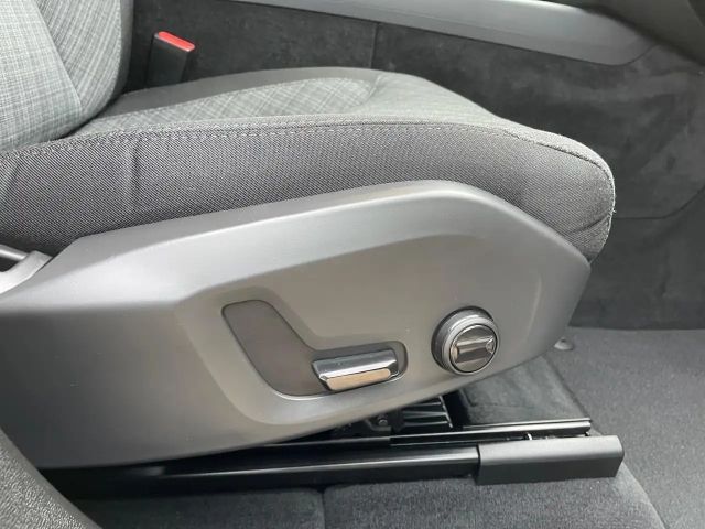 Volvo XC60 XC 60 B4 2WD Essential FAHRASSISTENZ+KAMERA+