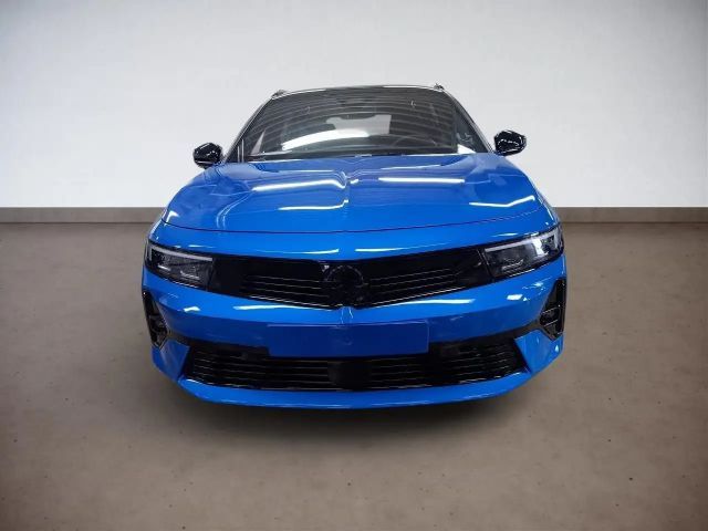 Opel Astra Sports Tourer Ultimate