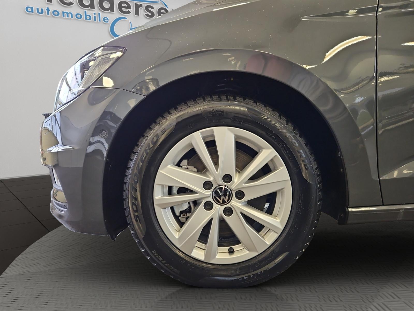 Volkswagen Touran 1.5 TSI Highline Style