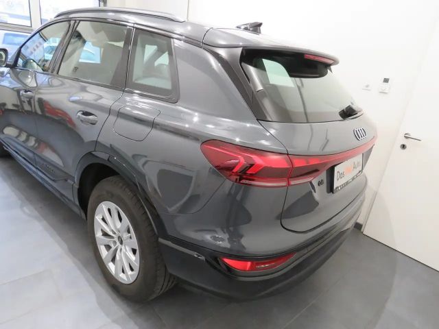 Audi Q6 e-tron Quattro