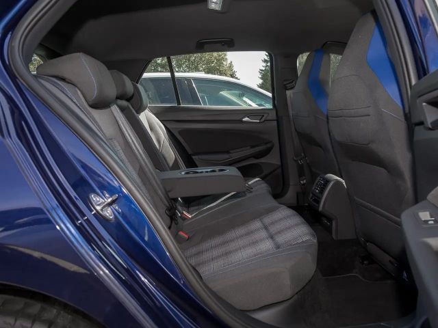 Volkswagen Golf GTE IQ.Drive Style