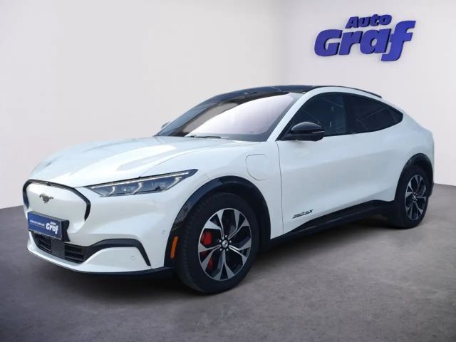 Ford Mustang Mach-E AWD Extended range