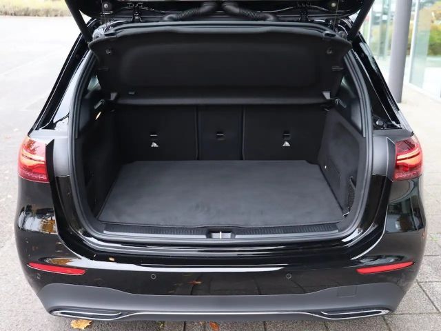 Mercedes-Benz B 180 Progressive Sedan