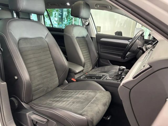 Volkswagen Passat DSG GTE Variant