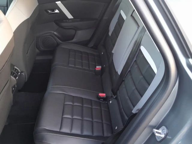 Citroën C4 Hybrid Max