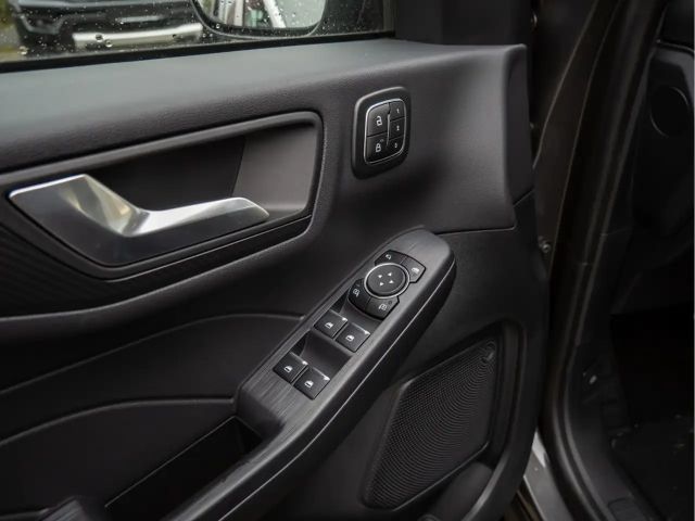 Ford Kuga Plug in Hybrid ST Line X