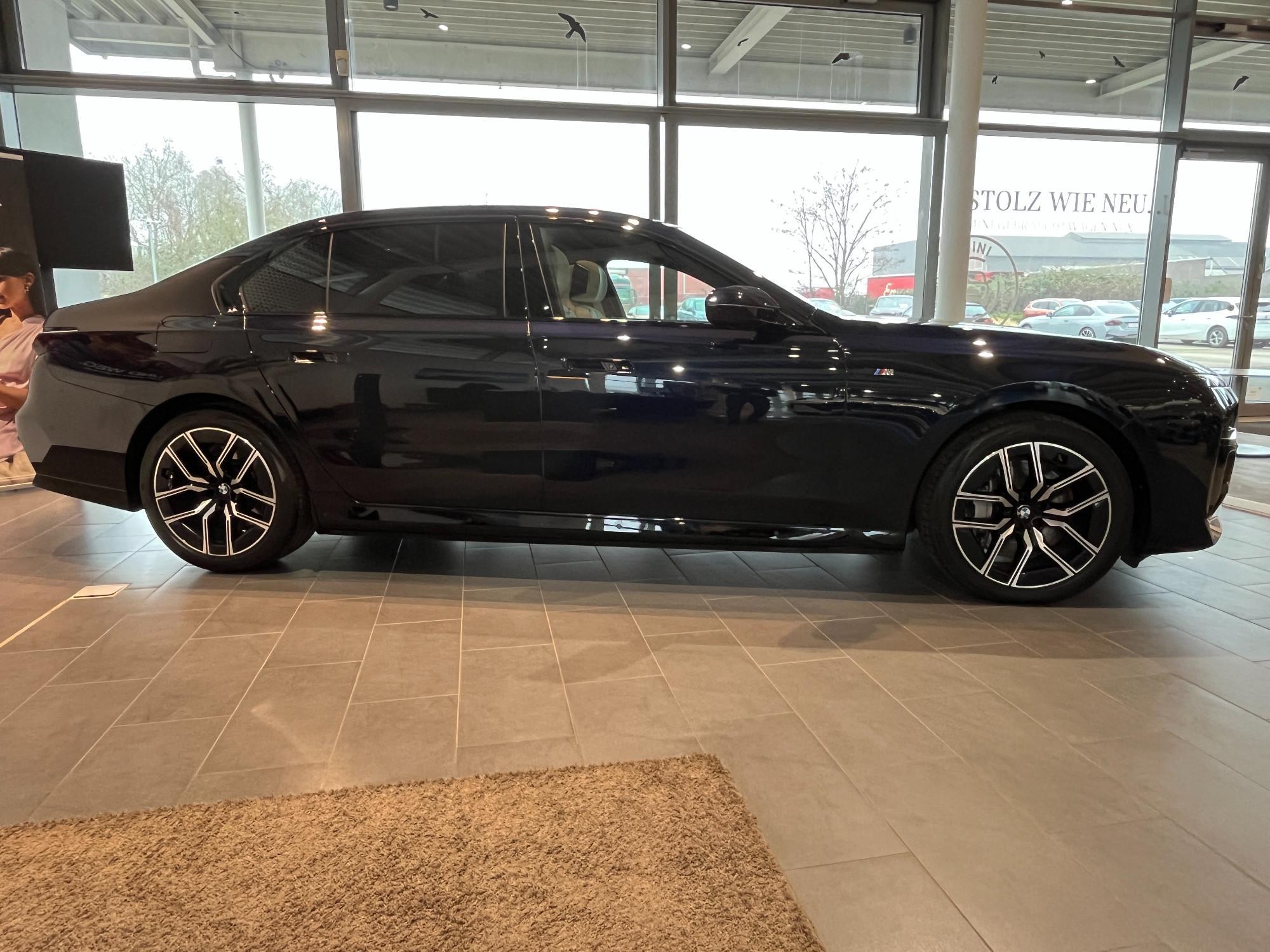 BMW 750 Sedan xDrive