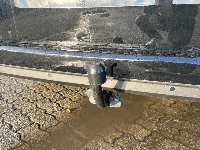 Mercedes-Benz EQT 200