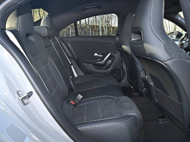 Mercedes-Benz CLA 180 Coupé