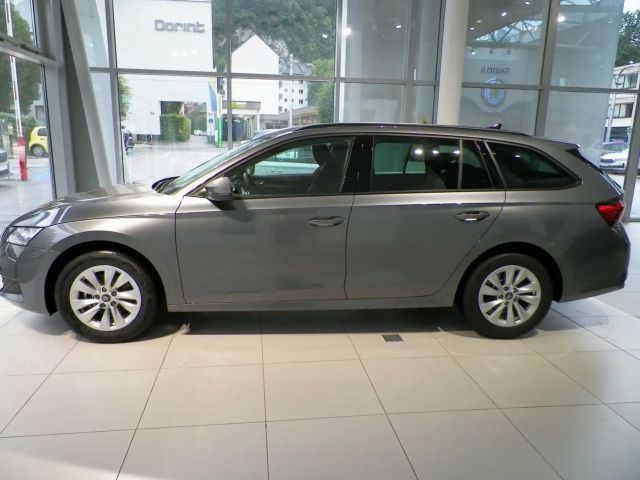 Skoda Octavia Essence TSI