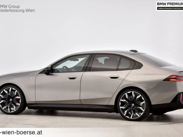 BMW i5 M60 Sedan xDrive