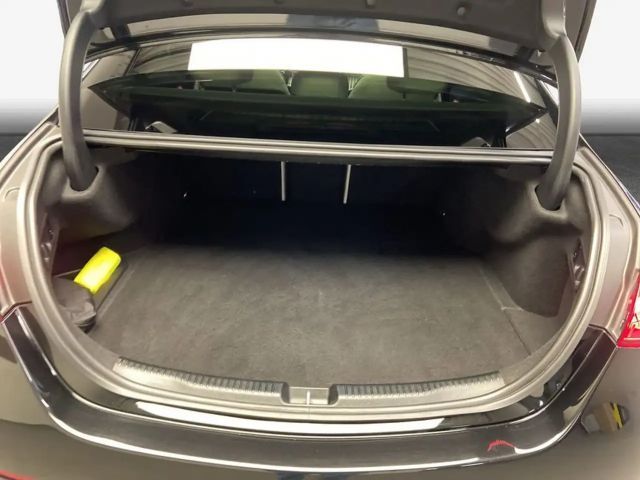 Mercedes-Benz C 300 Sedan