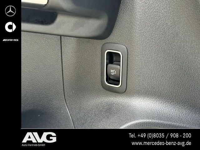 Mercedes-Benz EQB 300 4MATIC Progressive