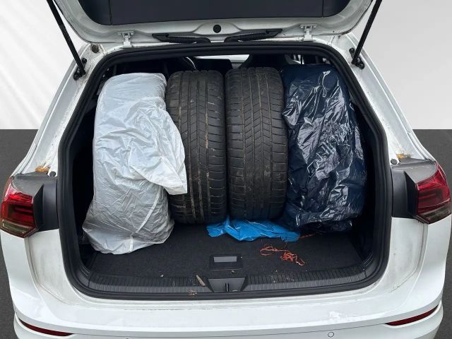 Volkswagen Golf R-Line Variant