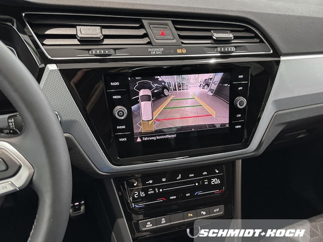 Volkswagen Touran 1.5 TSI DSG IQ.Drive