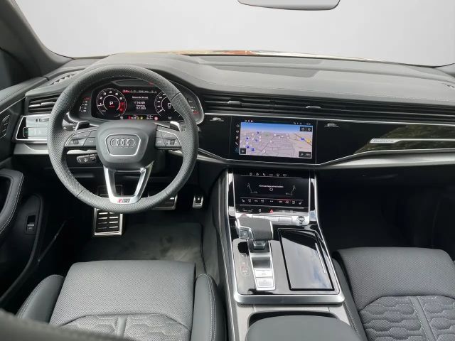Audi RS Q8 SUV 441 kW tiptronic