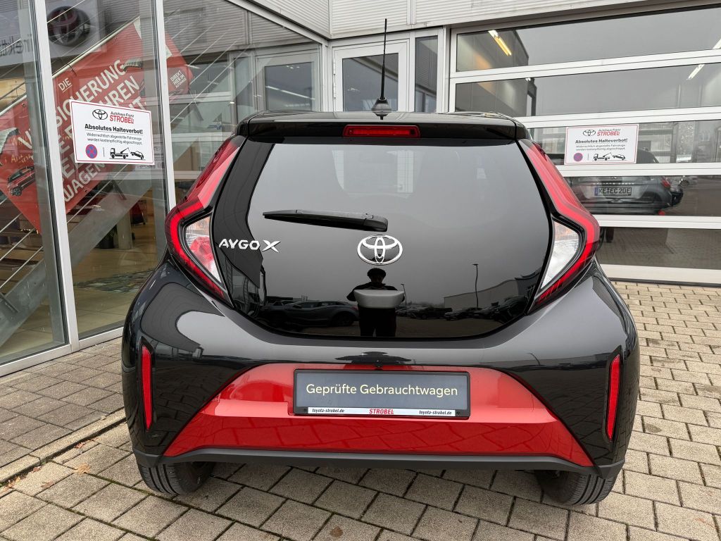 Toyota Aygo X 5-deurs Basis