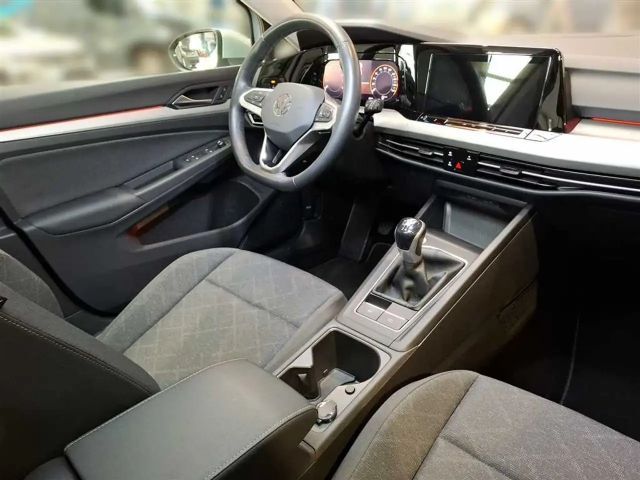 Volkswagen Golf 1.0 TSI Life