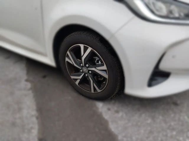 Toyota Yaris Active Hybride VVT-i