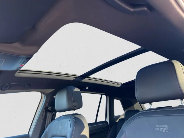 Volkswagen Tiguan DSG IQ.Drive R-Line