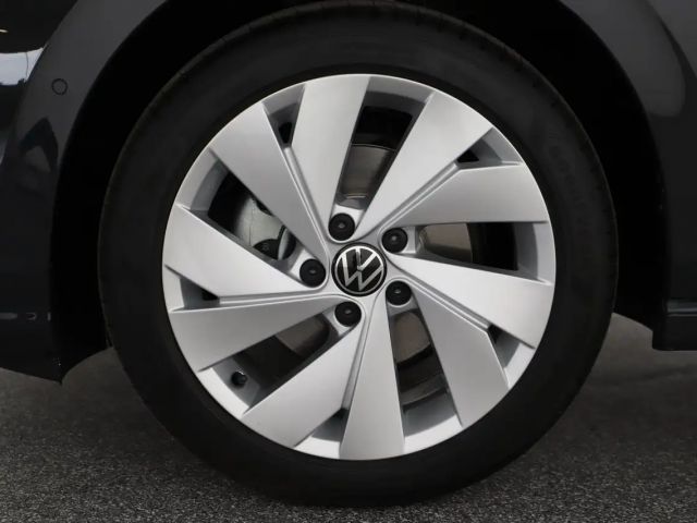 Volkswagen Golf Business DSG Variant