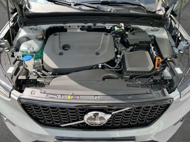 Volvo XC40 Dark Plus