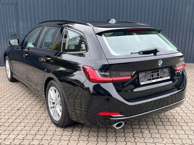 BMW 320 320d Touring
