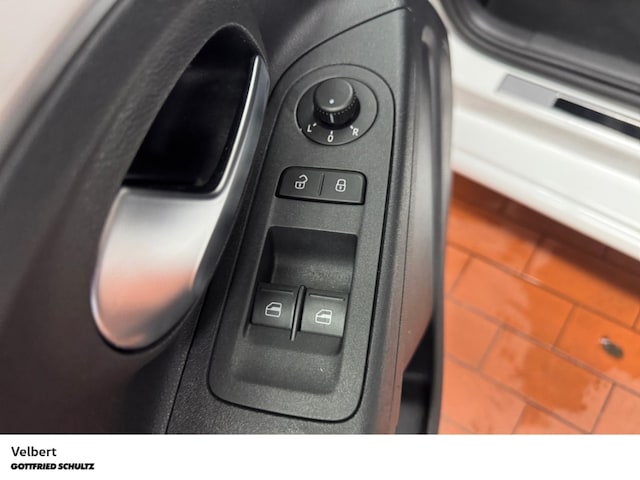 Volkswagen up! 1.0 MPI Active