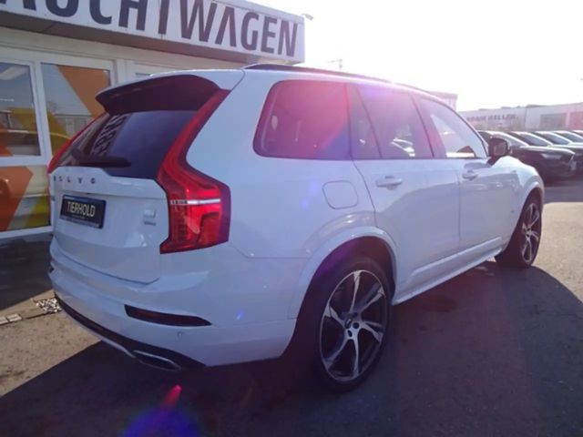 Volvo XC90 R-Design T8