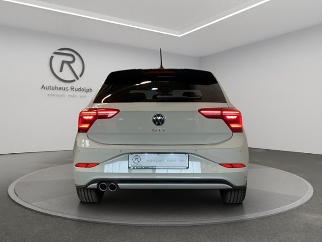 Volkswagen Polo 2.0 TSI DSG