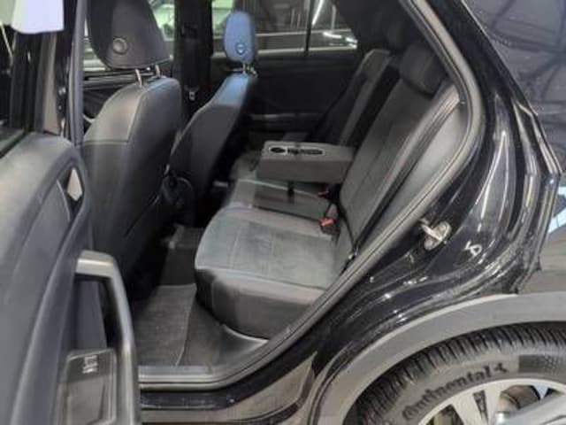 Volkswagen T-Roc 1.5 TSI DSG R-Line