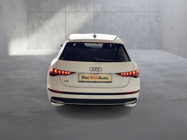 Audi A3 30 TFSI Sedan