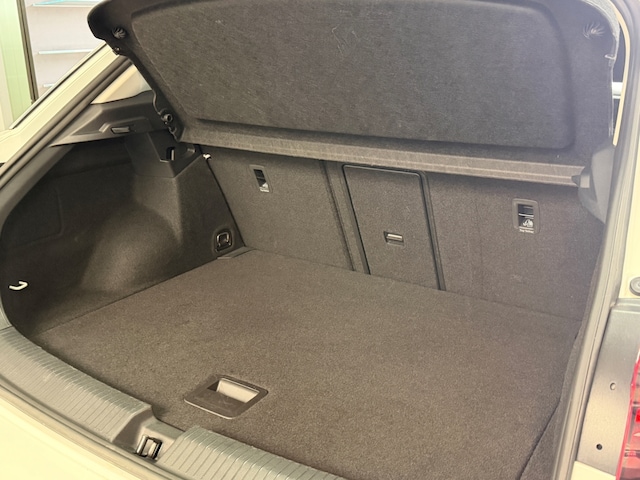 Volkswagen T-Roc Navi Digitales Cockpit LED Apple CarPlay Android Auto 2-Zonen-Klimaautom