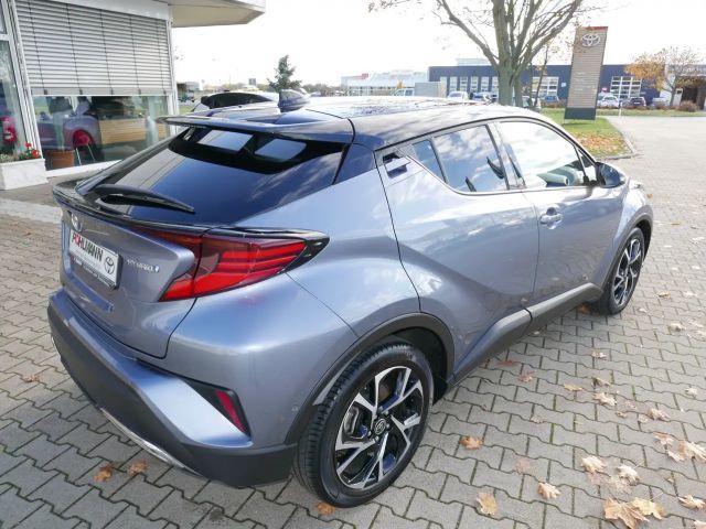 Toyota C-HR Hybride Team D