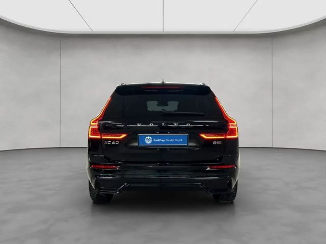 Volvo XC60 AWD Dark Plus