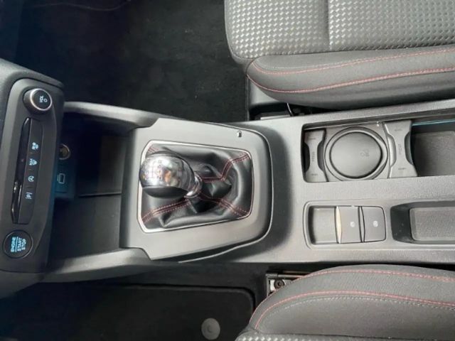 Ford Focus ST Line Wagon