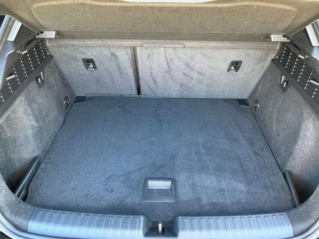 Audi A3 30 TFSI S-Line Sedan Sportback