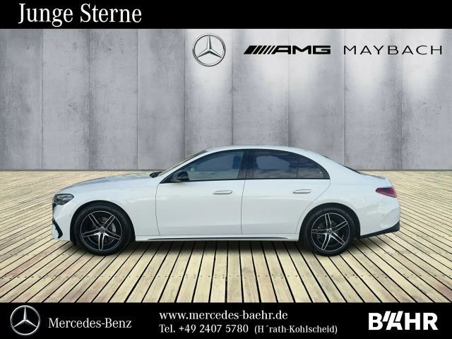 Mercedes-Benz E 200 AMG Line Sedan