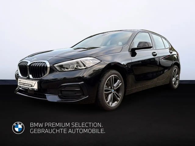 BMW 118 118i Sedan Sport Line