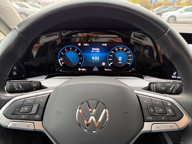 Volkswagen Golf 1.5 TSI Golf VIII Variant