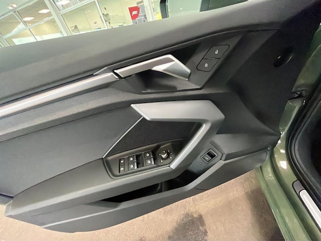 Audi A3 30 TFSI S-Tronic Sedan