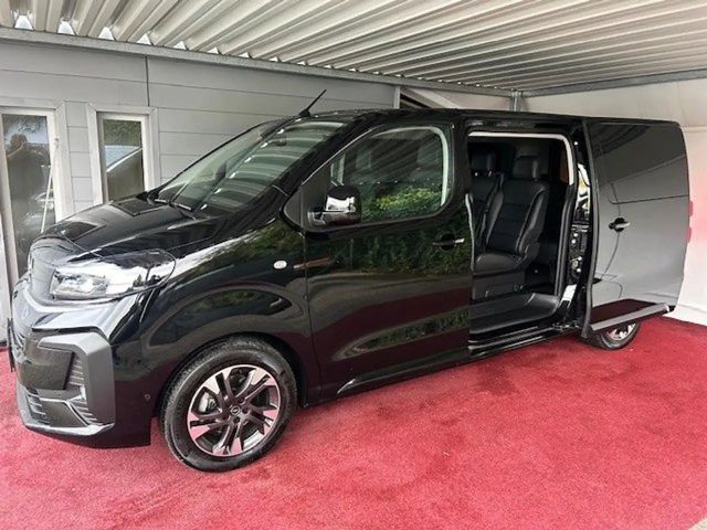 Opel Zafira Life VIP längster Radstand/Standheizung/AHK/8Sitzer