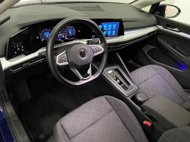 Volkswagen Golf 1.0 TSI DSG Life Variant