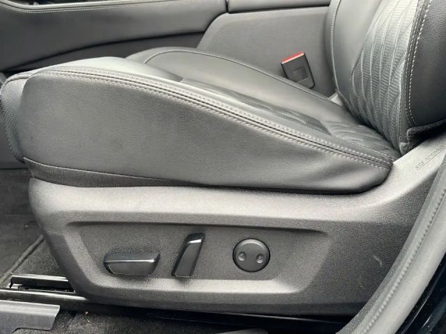 Nissan X-trail AWD Tekna