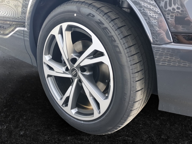 Audi Q6 e-tron Quattro